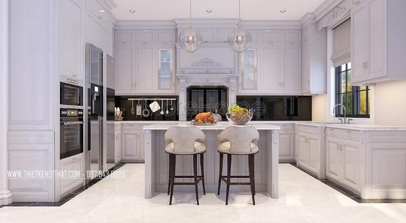 Tủ bếp chữ U cao cấp cùng với bàn đảo ở giữa giúp các bà, các mẹ có thể nấu nướng và di chuyển dễ dàng hơn, giúp các bữa ăn được chuẩn bị nhanh chóng và đầy hương vị ngon miệng hơn.